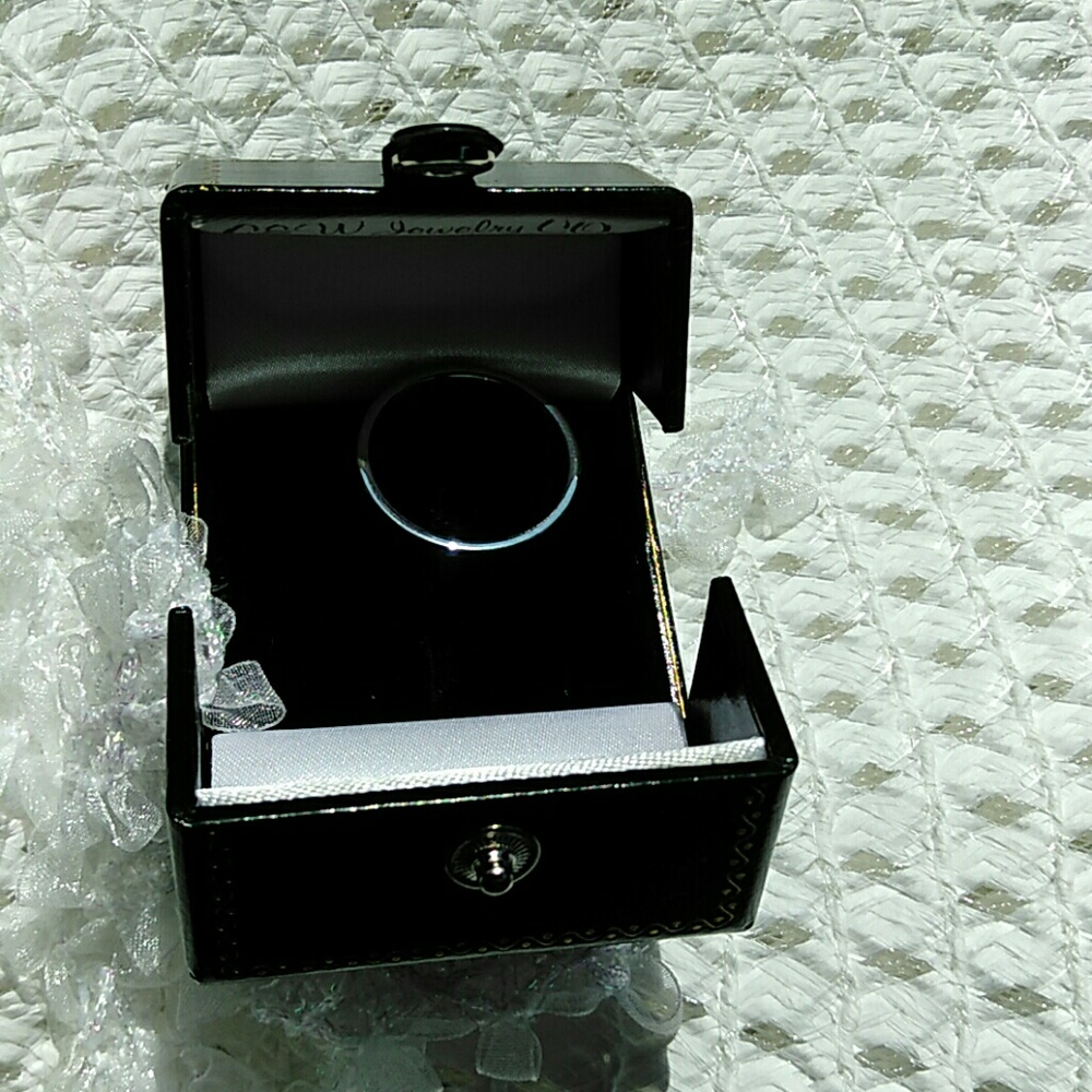 TUNGSTEN RING - Picture 5 of 5